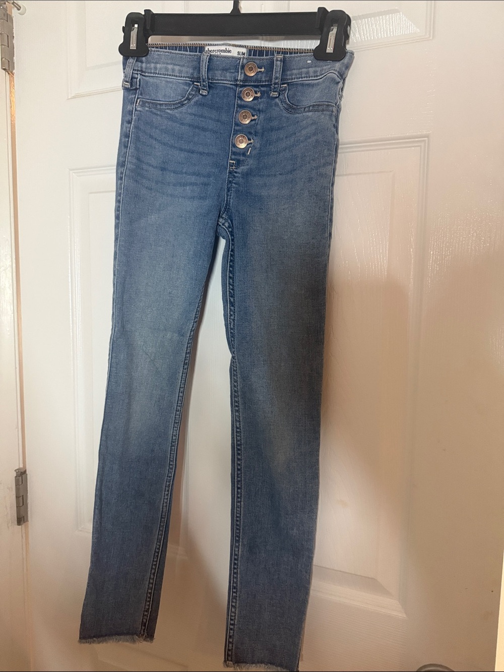 abercrombie kids Light Blue Button-Fly Skinny Jeans